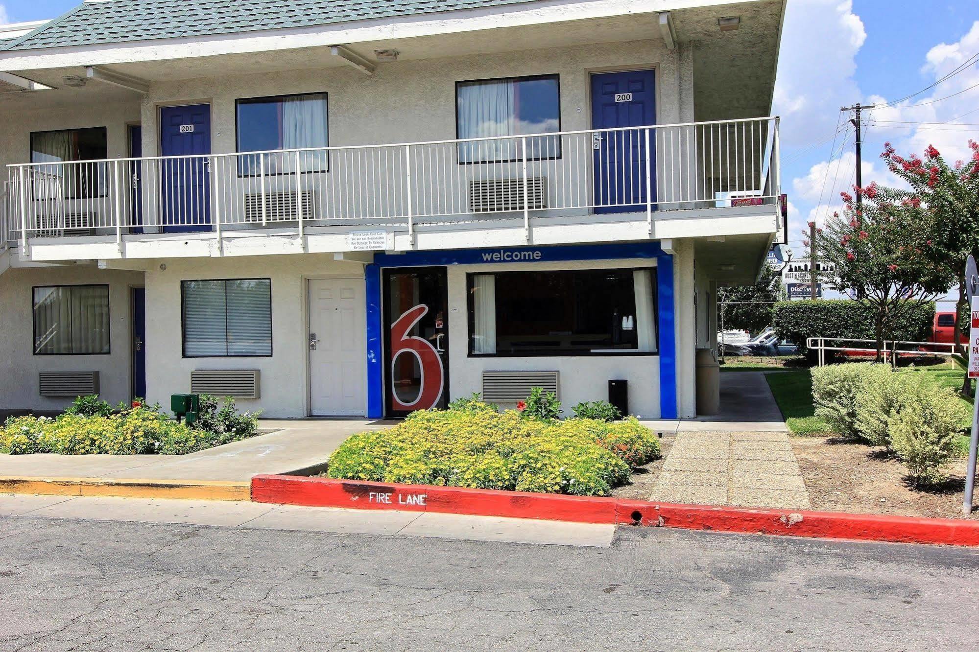 Motel 6-Austin, Tx Exteriör bild